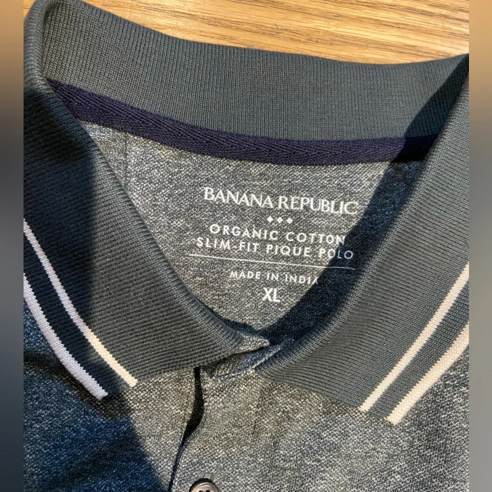 Men’s Banana Republic polo shirt - Picture 2 of 3